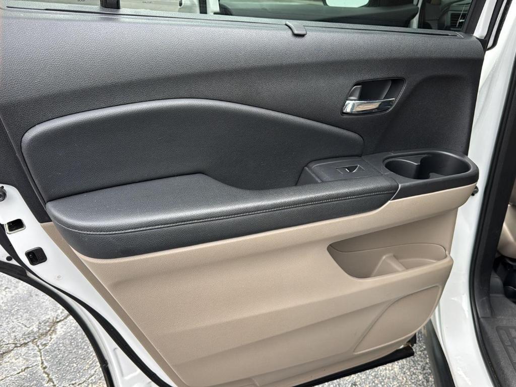 used 2020 Honda Pilot car, priced at $24,995