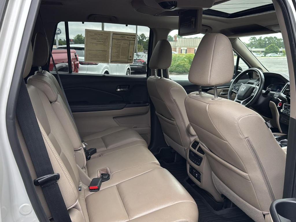 used 2020 Honda Pilot car, priced at $24,995