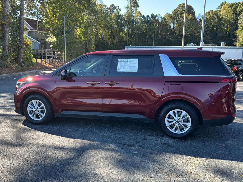 used 2023 Kia Carnival car, priced at $22,554