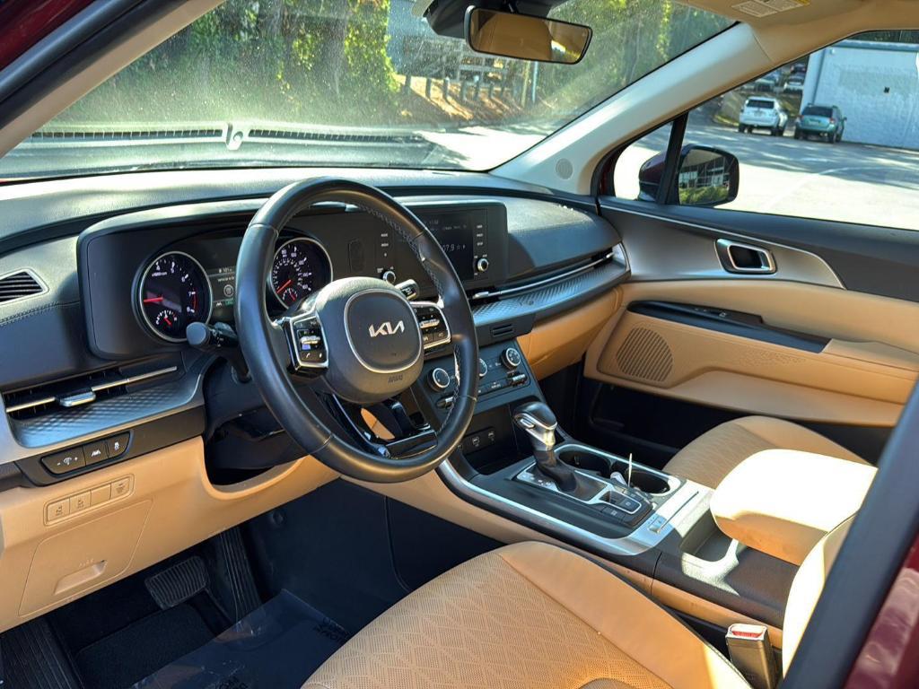 used 2023 Kia Carnival car, priced at $22,554