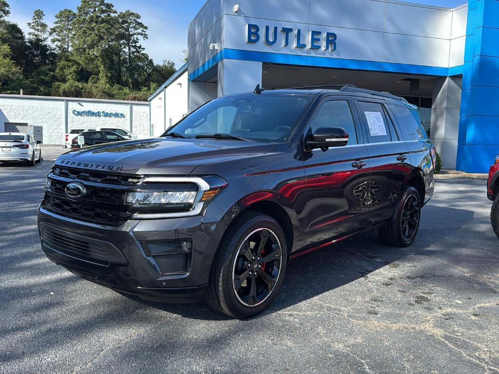 used 2024 Ford Expedition car, priced at $62,996