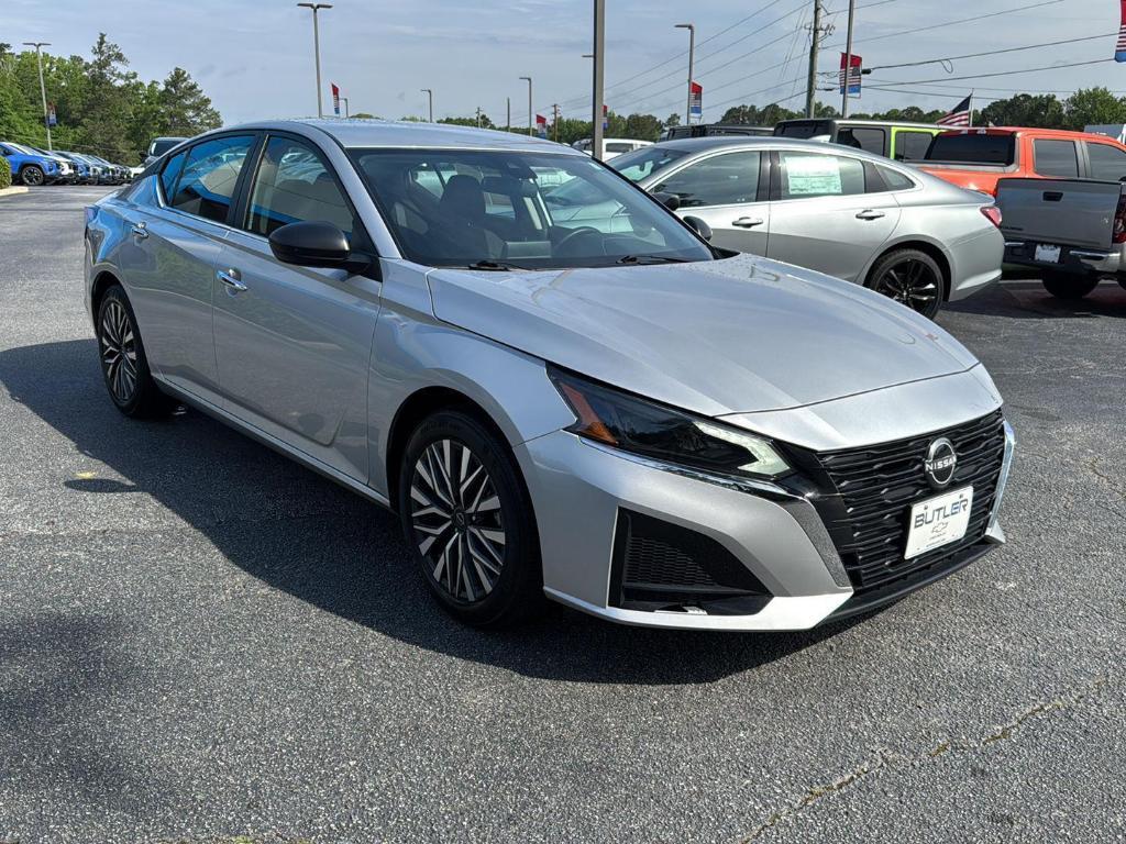 used 2024 Nissan Altima car, priced at $22,998