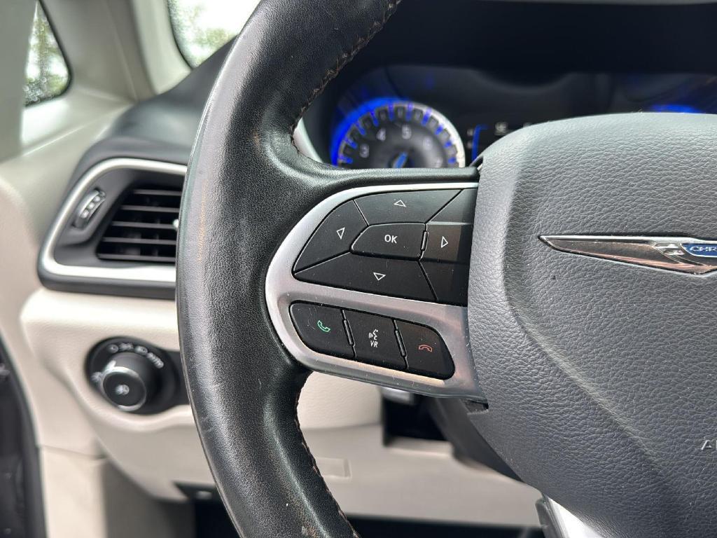 used 2020 Chrysler Pacifica car, priced at $21,444