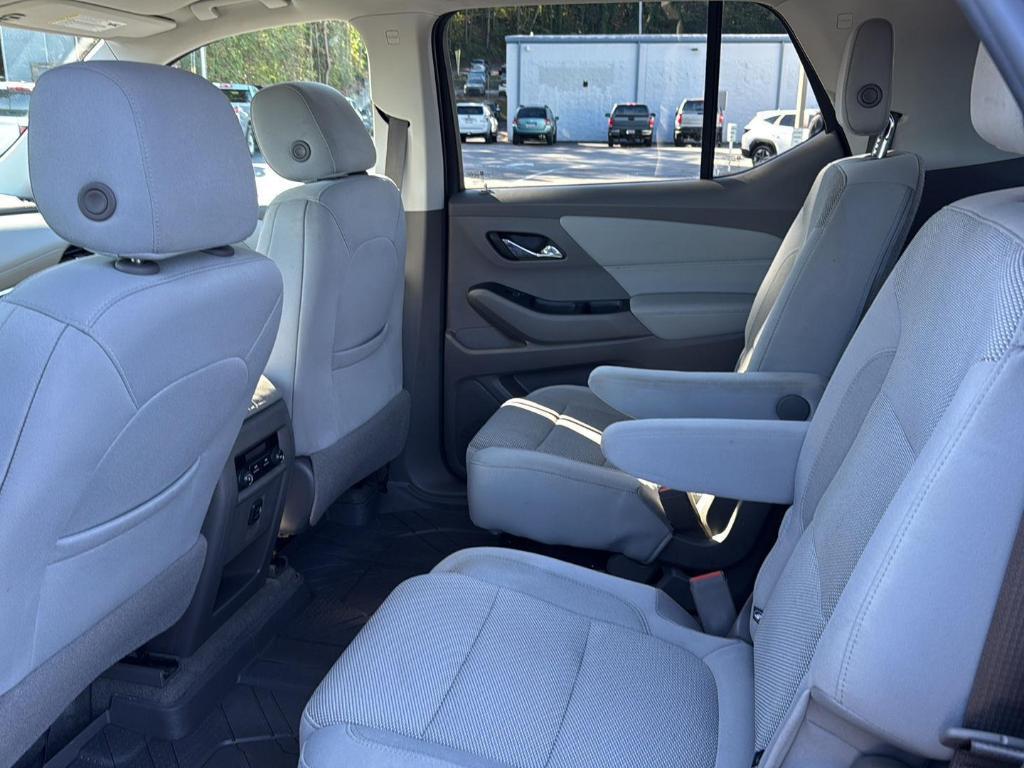 used 2018 Chevrolet Traverse car, priced at $14,995