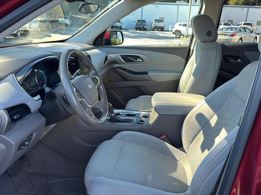 used 2018 Chevrolet Traverse car, priced at $14,995