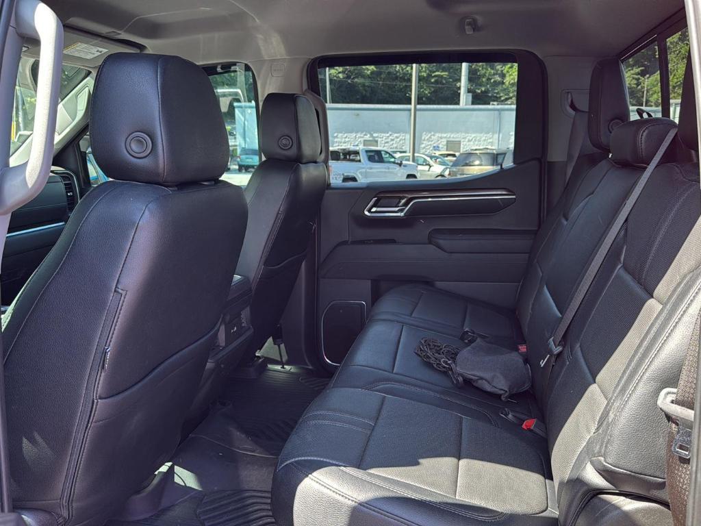 used 2024 Chevrolet Silverado 1500 car, priced at $43,995