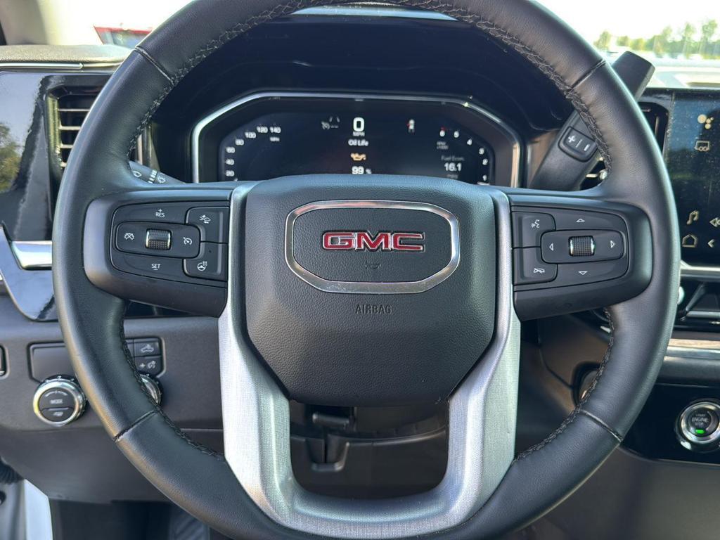 used 2024 GMC Sierra 1500 car, priced at $42,004