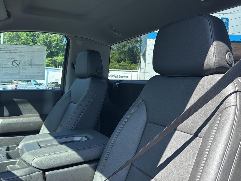 new 2025 Chevrolet Silverado 1500 car, priced at $43,330