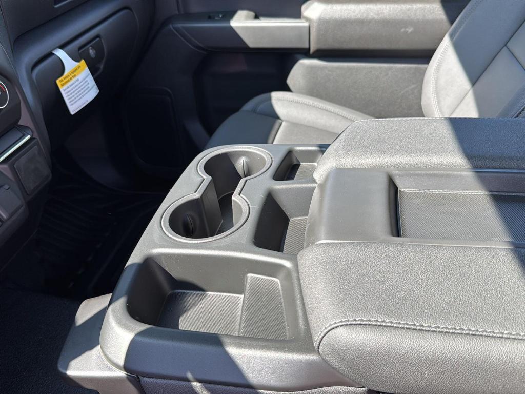 new 2025 Chevrolet Silverado 1500 car, priced at $43,330