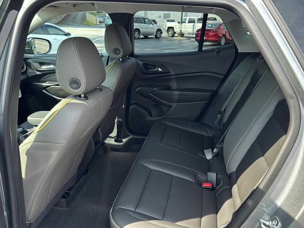 new 2025 Chevrolet Trax car, priced at $25,980