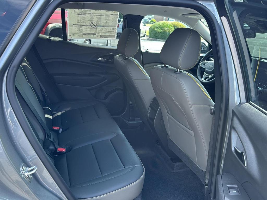 new 2025 Chevrolet Trax car, priced at $25,980