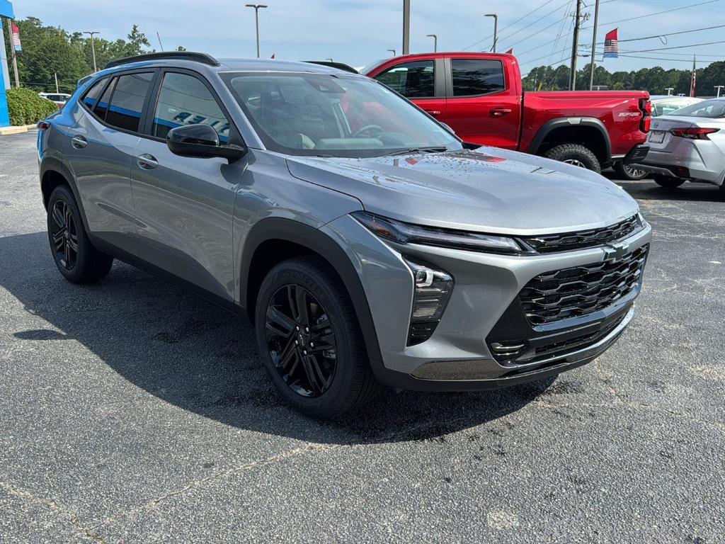 new 2025 Chevrolet Trax car, priced at $25,980