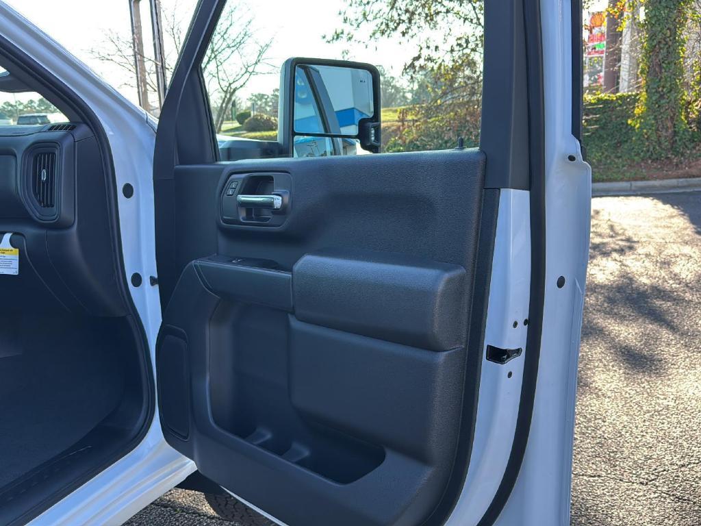 new 2025 Chevrolet Silverado 2500 car, priced at $66,835