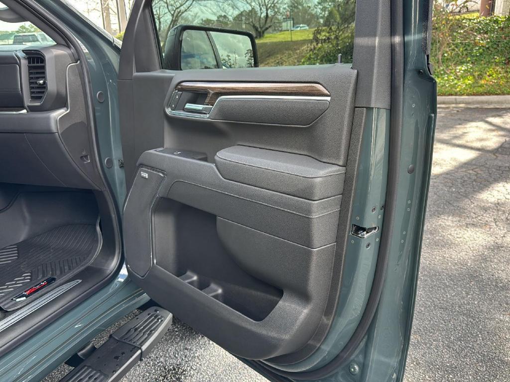 new 2025 Chevrolet Silverado 1500 car, priced at $66,385