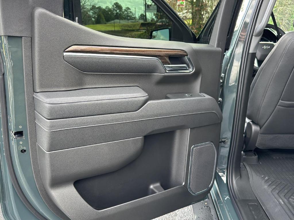 new 2025 Chevrolet Silverado 1500 car, priced at $66,385
