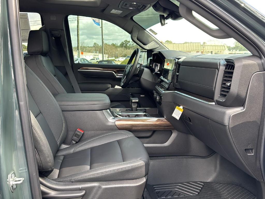 new 2025 Chevrolet Silverado 1500 car, priced at $66,385