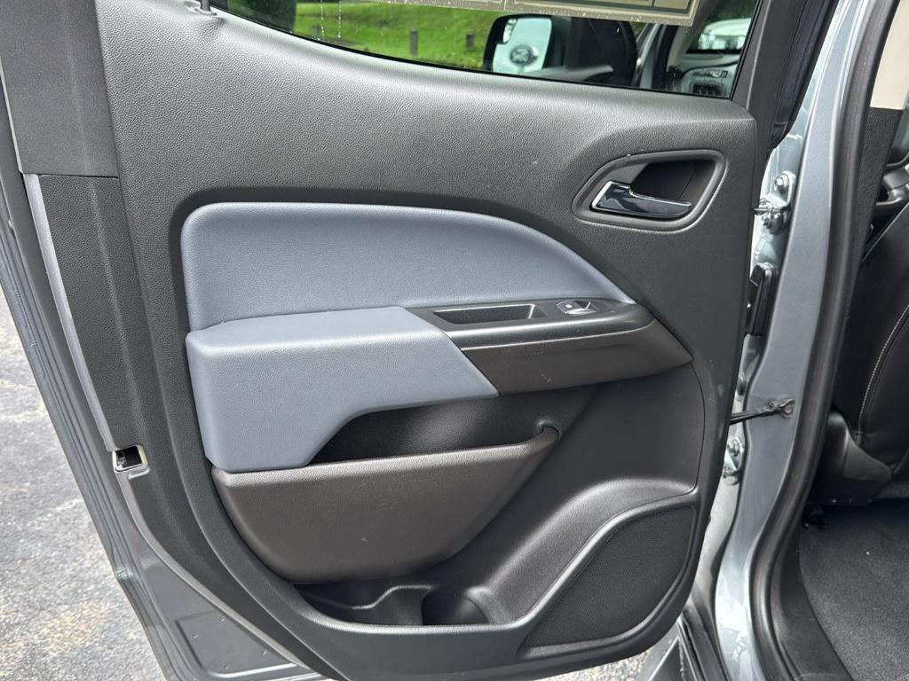 used 2022 Chevrolet Colorado car, priced at $31,388