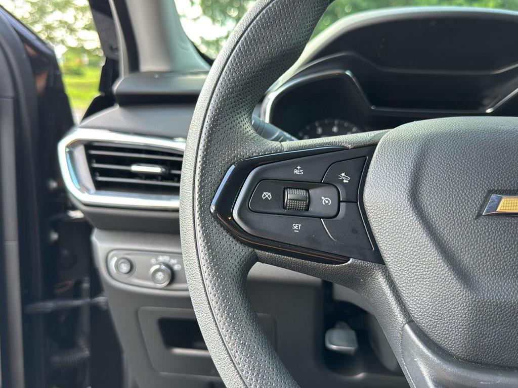used 2023 Chevrolet TrailBlazer car, priced at $22,444