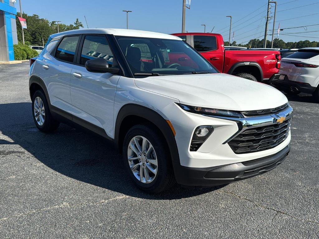 new 2026 Chevrolet TrailBlazer car, priced at $25,625