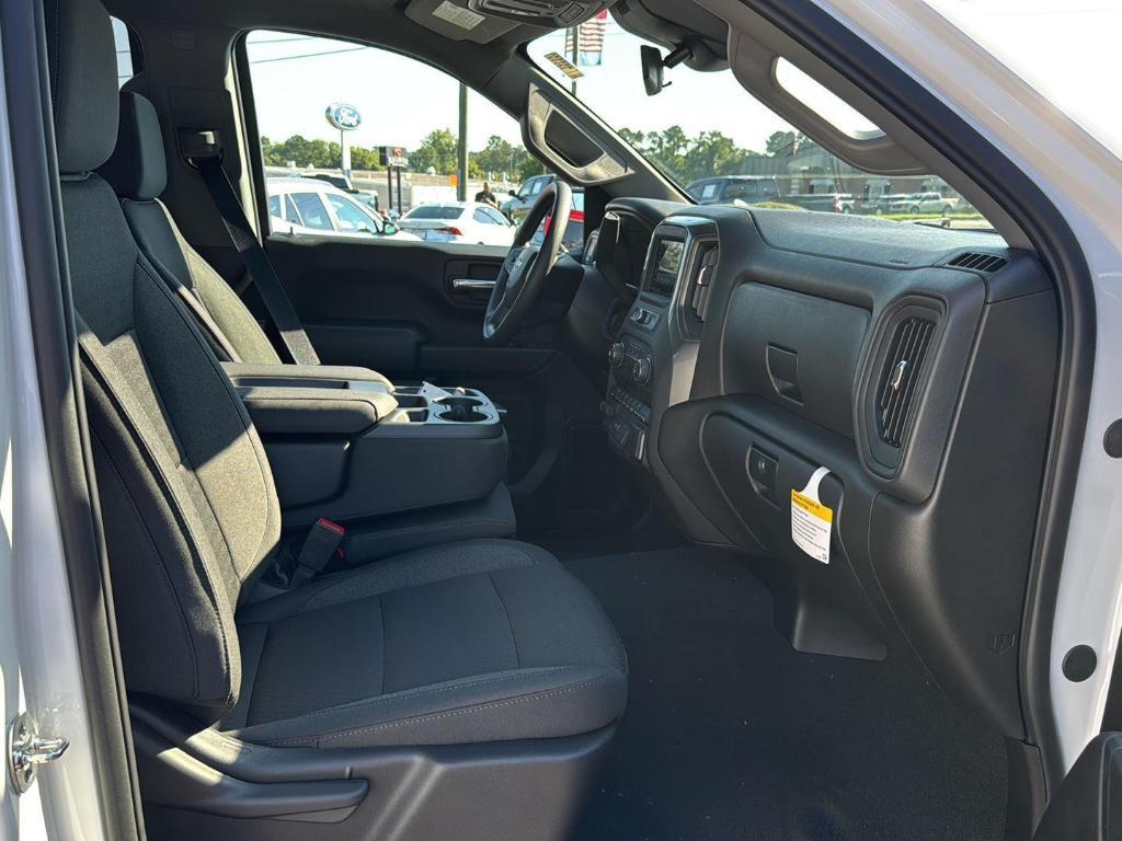 new 2026 Chevrolet Silverado 1500 car, priced at $40,505