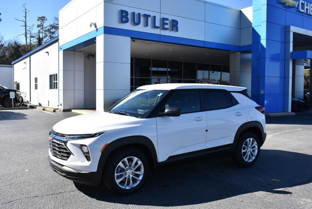 new 2025 Chevrolet TrailBlazer car, priced at $24,120