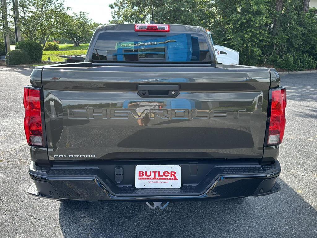 new 2025 Chevrolet Colorado car