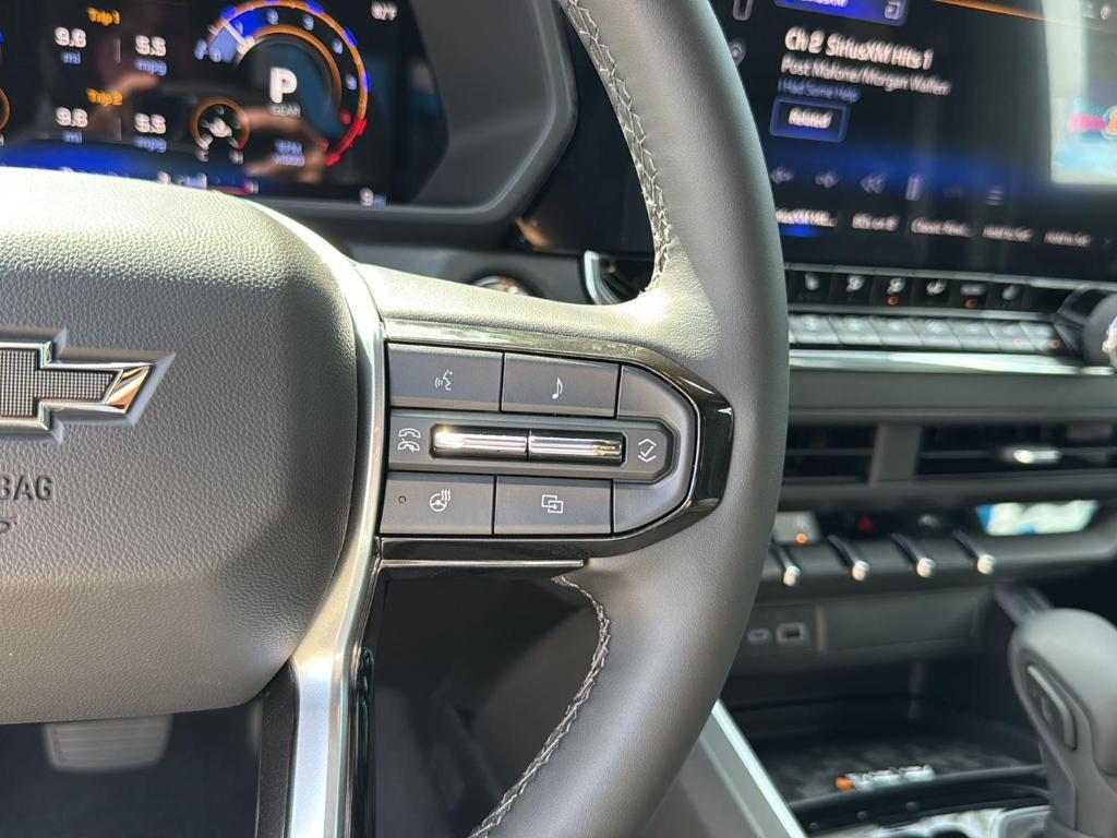 new 2025 Chevrolet Colorado car