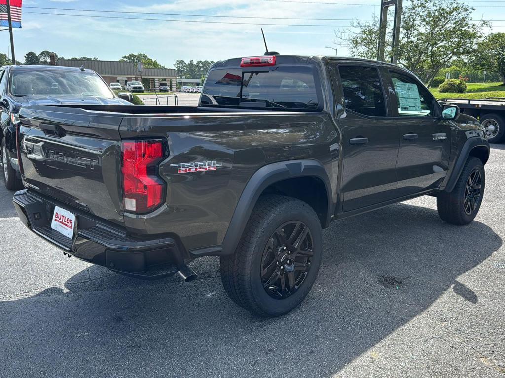 new 2025 Chevrolet Colorado car