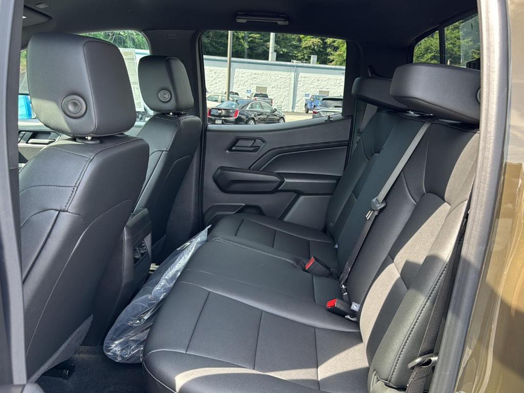 new 2025 Chevrolet Colorado car