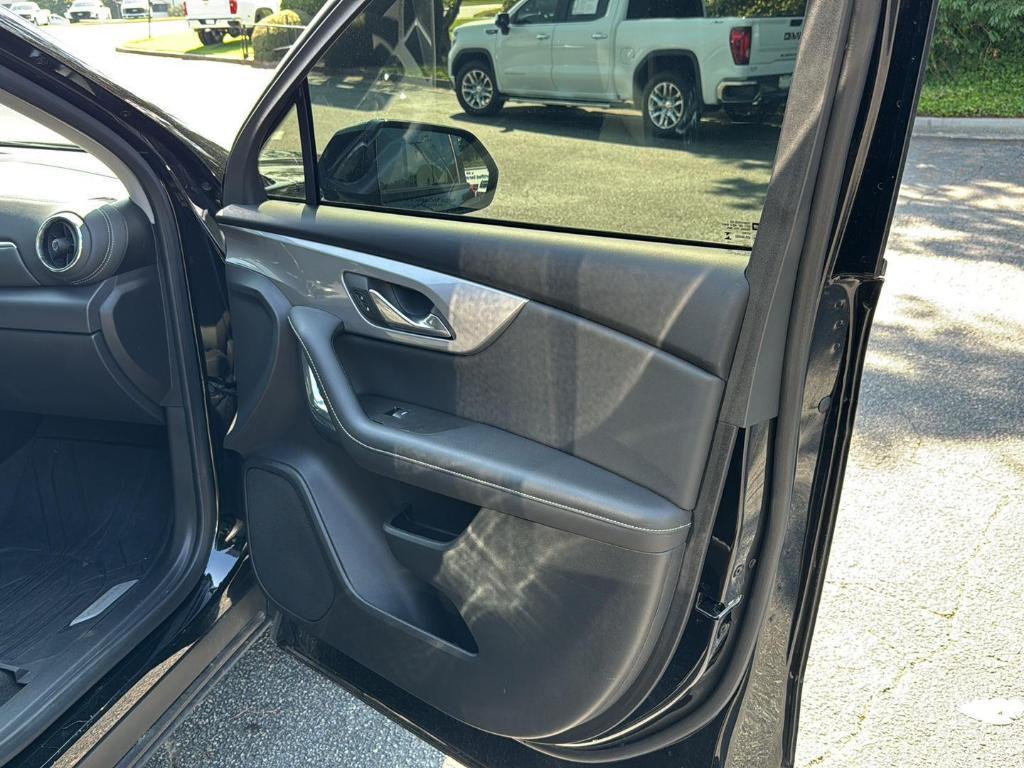 used 2023 Chevrolet Blazer car, priced at $26,999