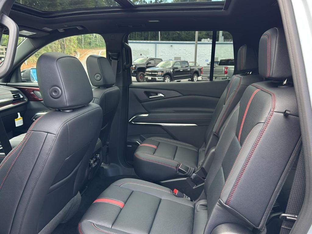 new 2026 Chevrolet Traverse car, priced at $60,690