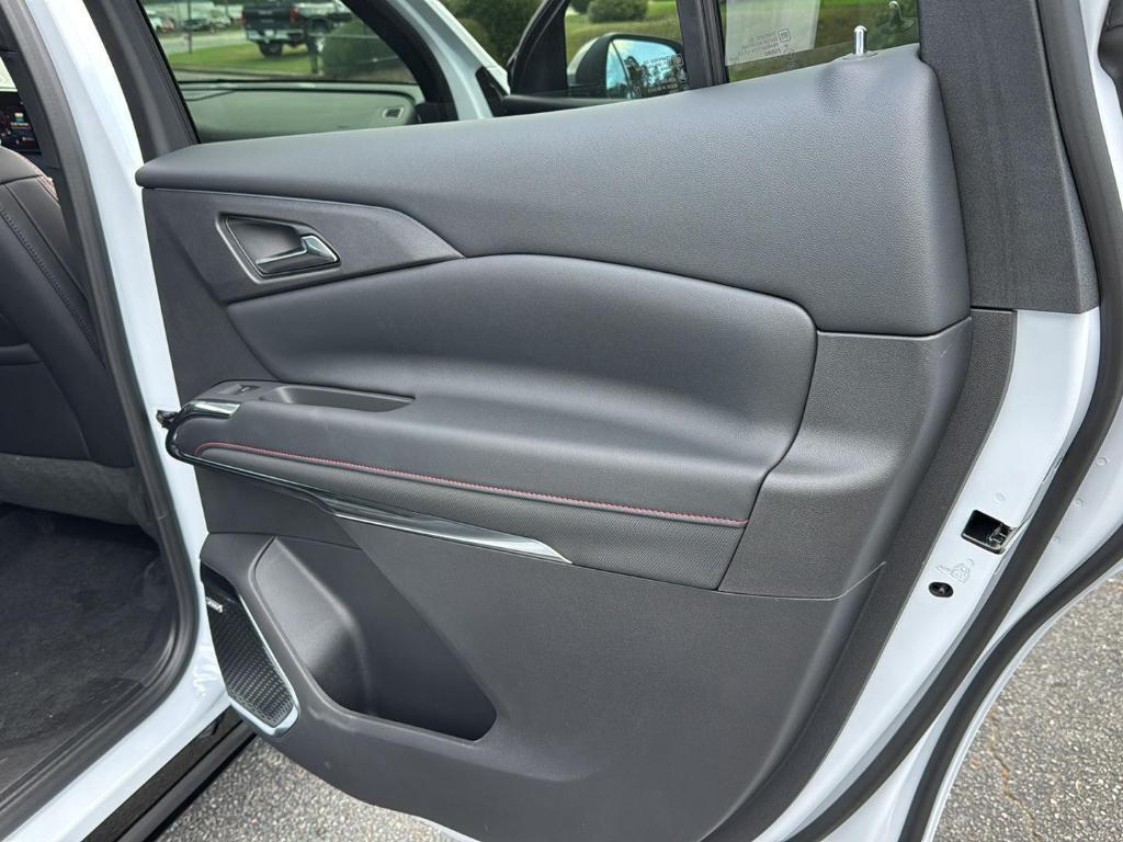new 2026 Chevrolet Traverse car, priced at $60,690