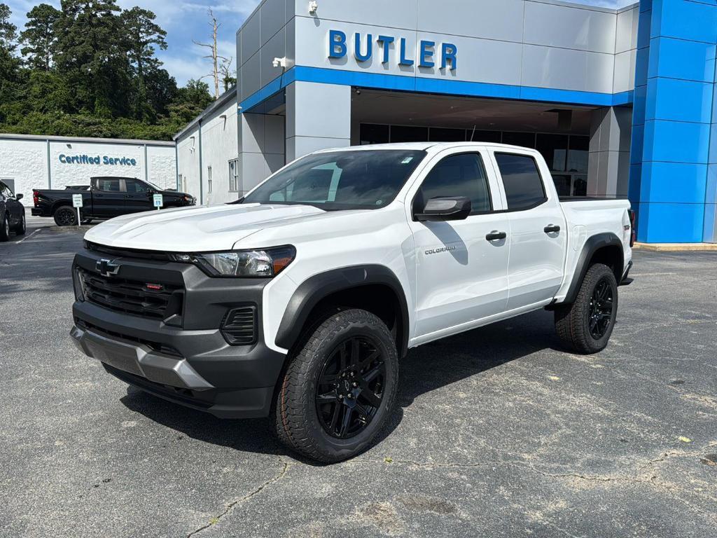 new 2025 Chevrolet Colorado car, priced at $42,535