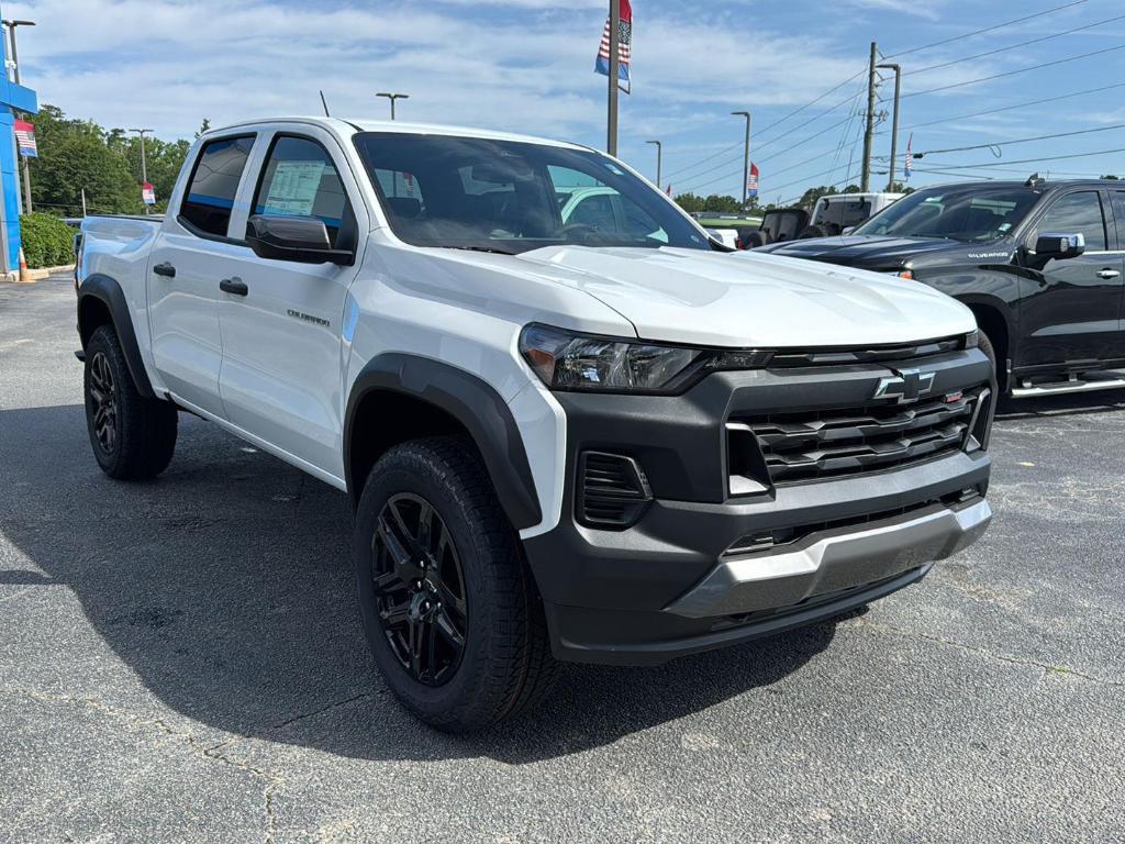 new 2025 Chevrolet Colorado car, priced at $42,535