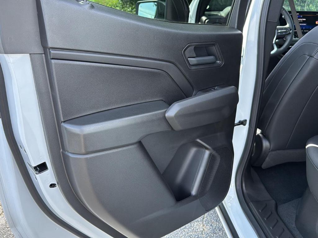 new 2025 Chevrolet Colorado car, priced at $42,535