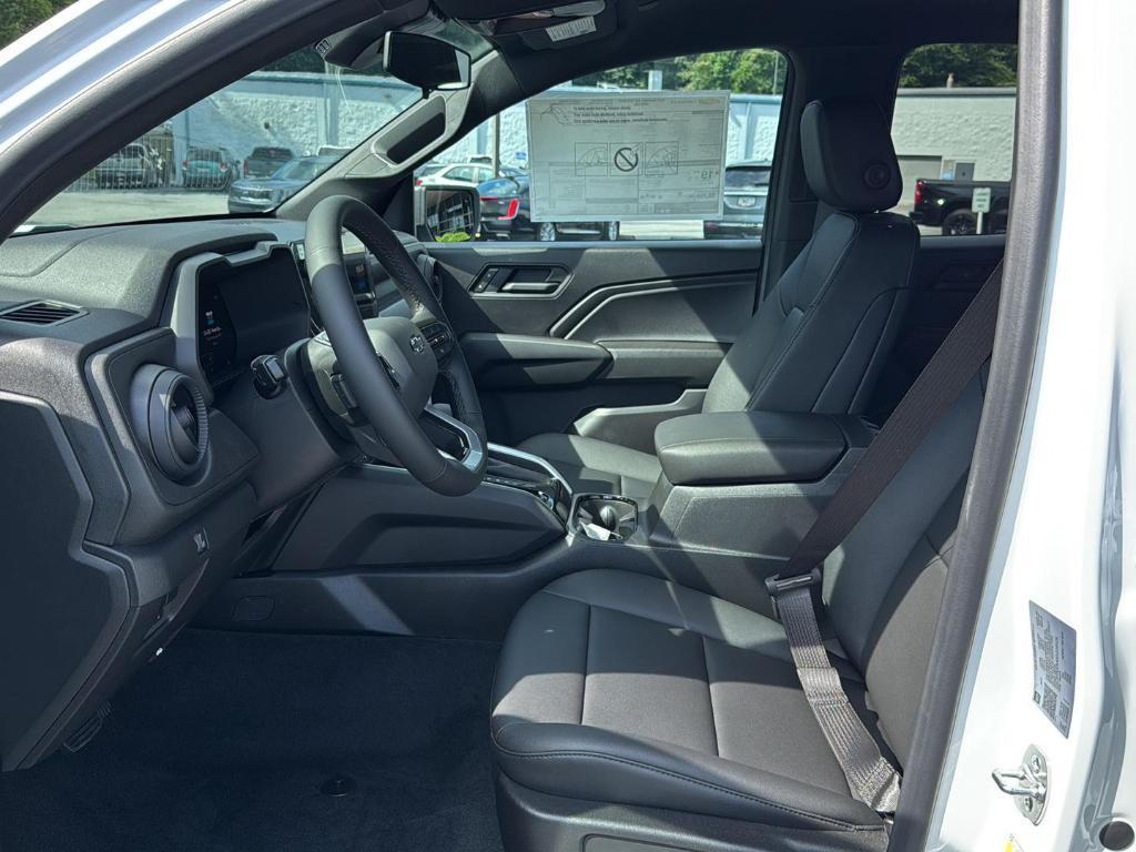 new 2025 Chevrolet Colorado car, priced at $42,535