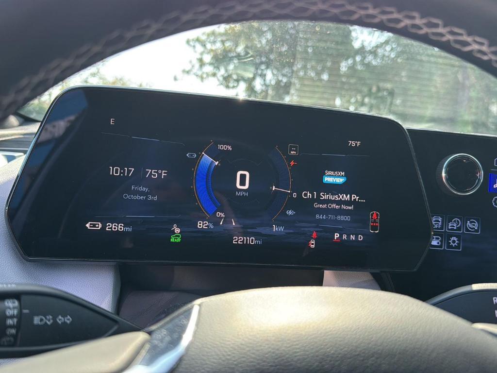 used 2025 Chevrolet Equinox EV car, priced at $24,999