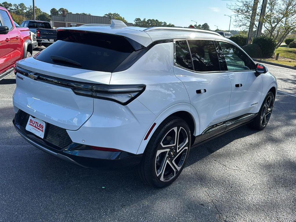 used 2025 Chevrolet Equinox EV car, priced at $24,999