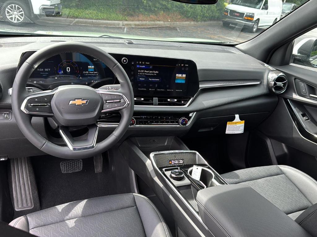 new 2026 Chevrolet Equinox car, priced at $32,580