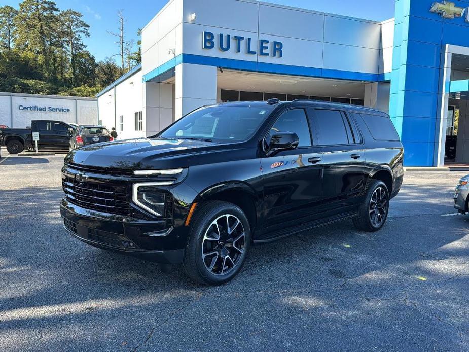 new 2025 Chevrolet Suburban car, priced at $75,625