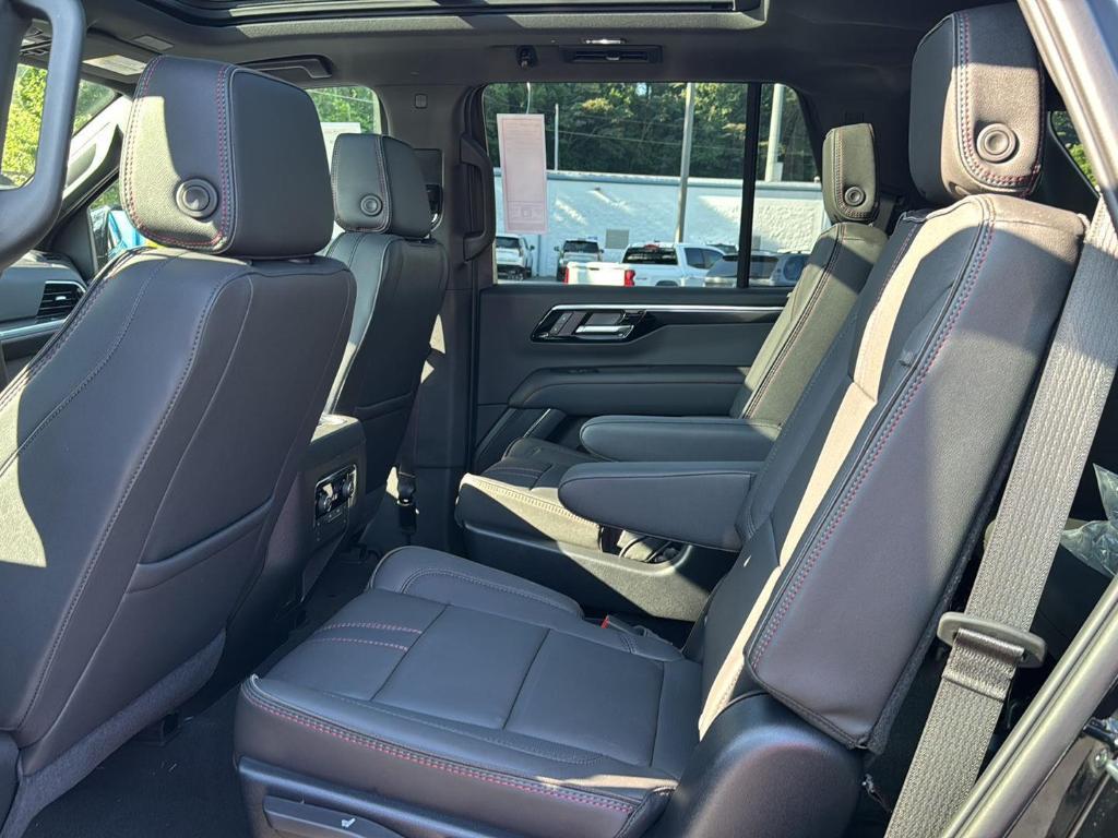 new 2025 Chevrolet Tahoe car, priced at $73,325