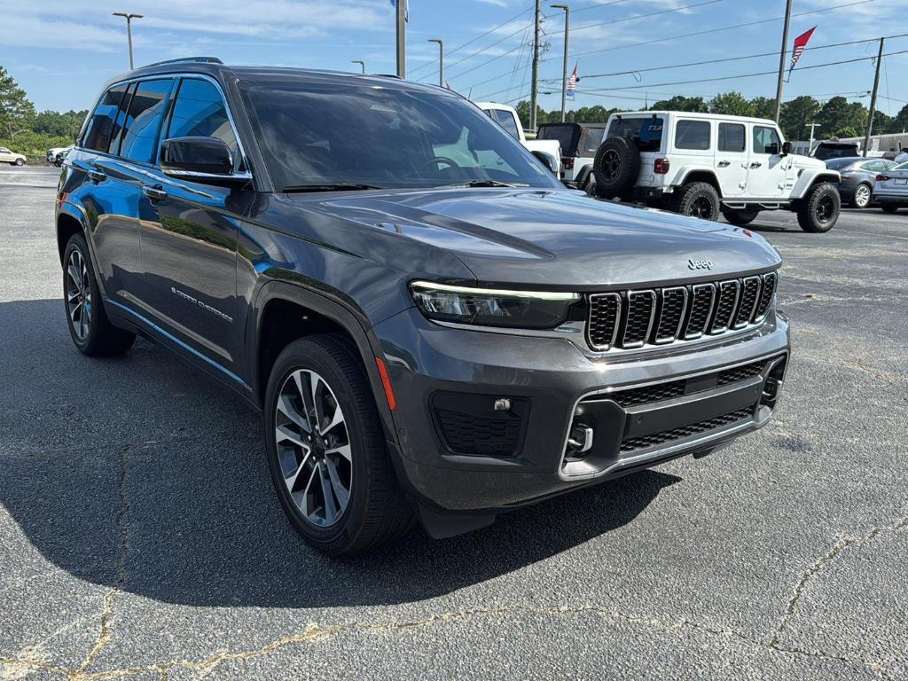 used 2022 Jeep Grand Cherokee car, priced at $40,997