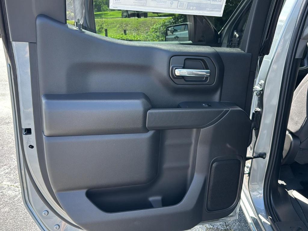 new 2025 Chevrolet Silverado 1500 car, priced at $44,440