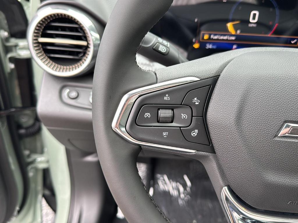 new 2025 Chevrolet Trax car, priced at $26,875