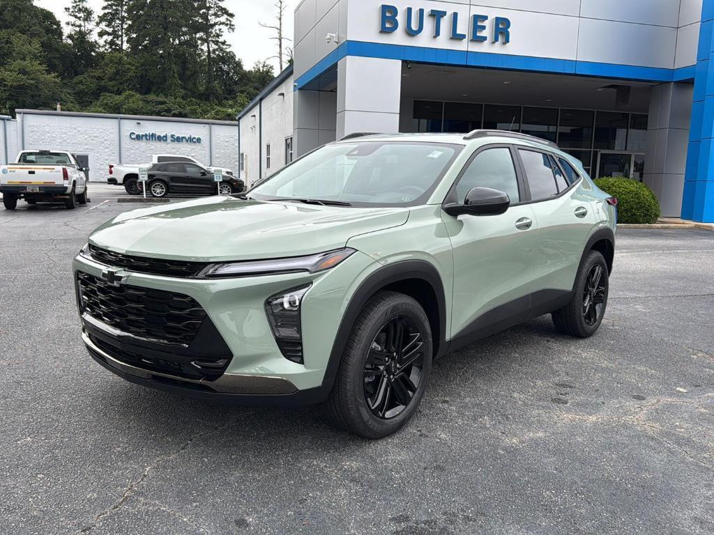new 2025 Chevrolet Trax car, priced at $26,875