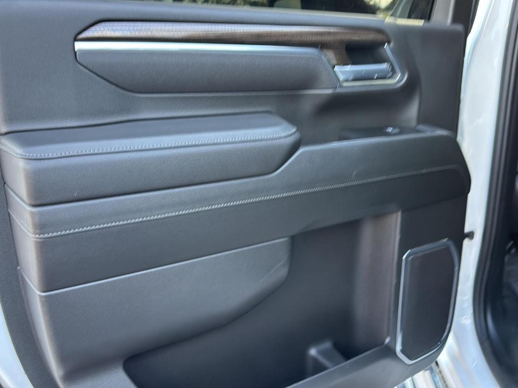 used 2025 Chevrolet Silverado 2500 car, priced at $65,550