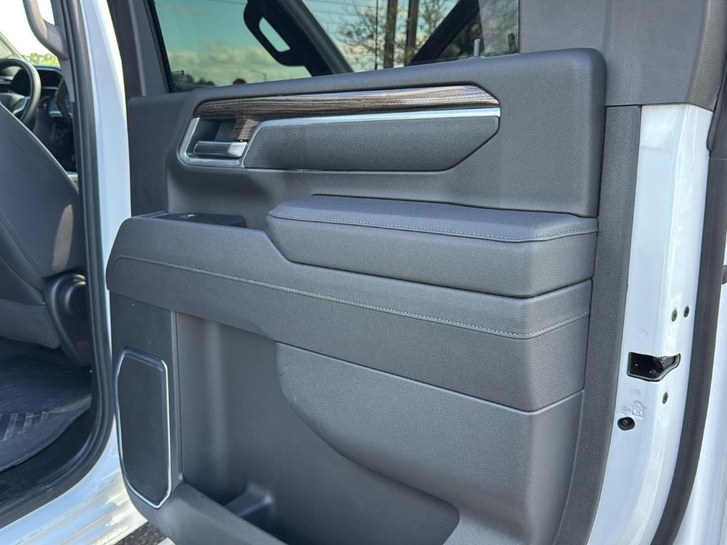 used 2025 Chevrolet Silverado 2500 car, priced at $65,550