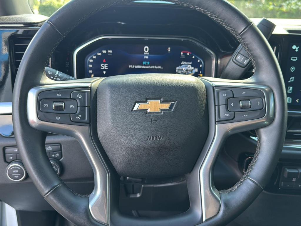 used 2025 Chevrolet Silverado 2500 car, priced at $65,550