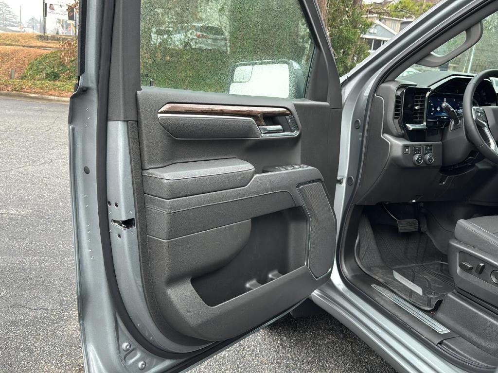 new 2025 Chevrolet Silverado 1500 car, priced at $54,425