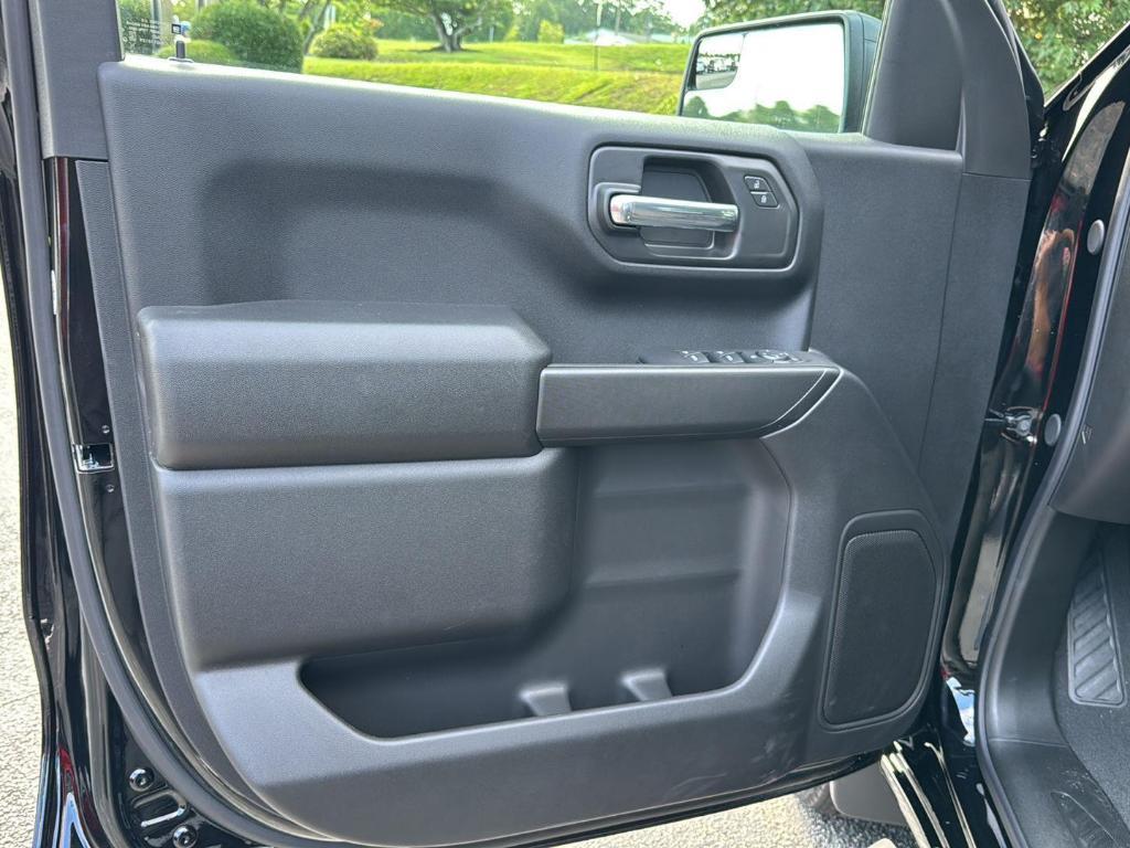 new 2025 Chevrolet Silverado 1500 car, priced at $48,130